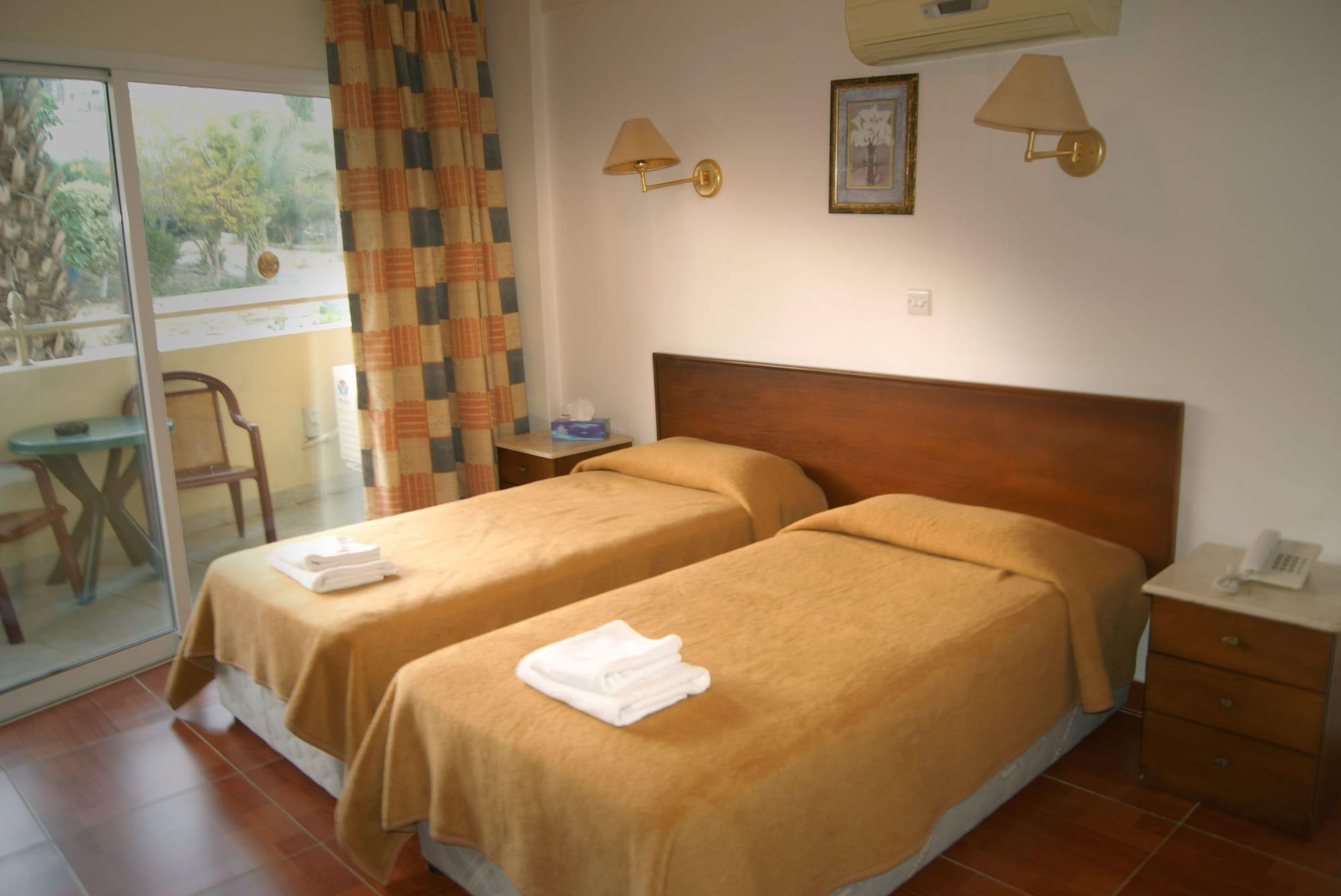 M. Moniatis Hotel Lemesós Eksteriør bilde
