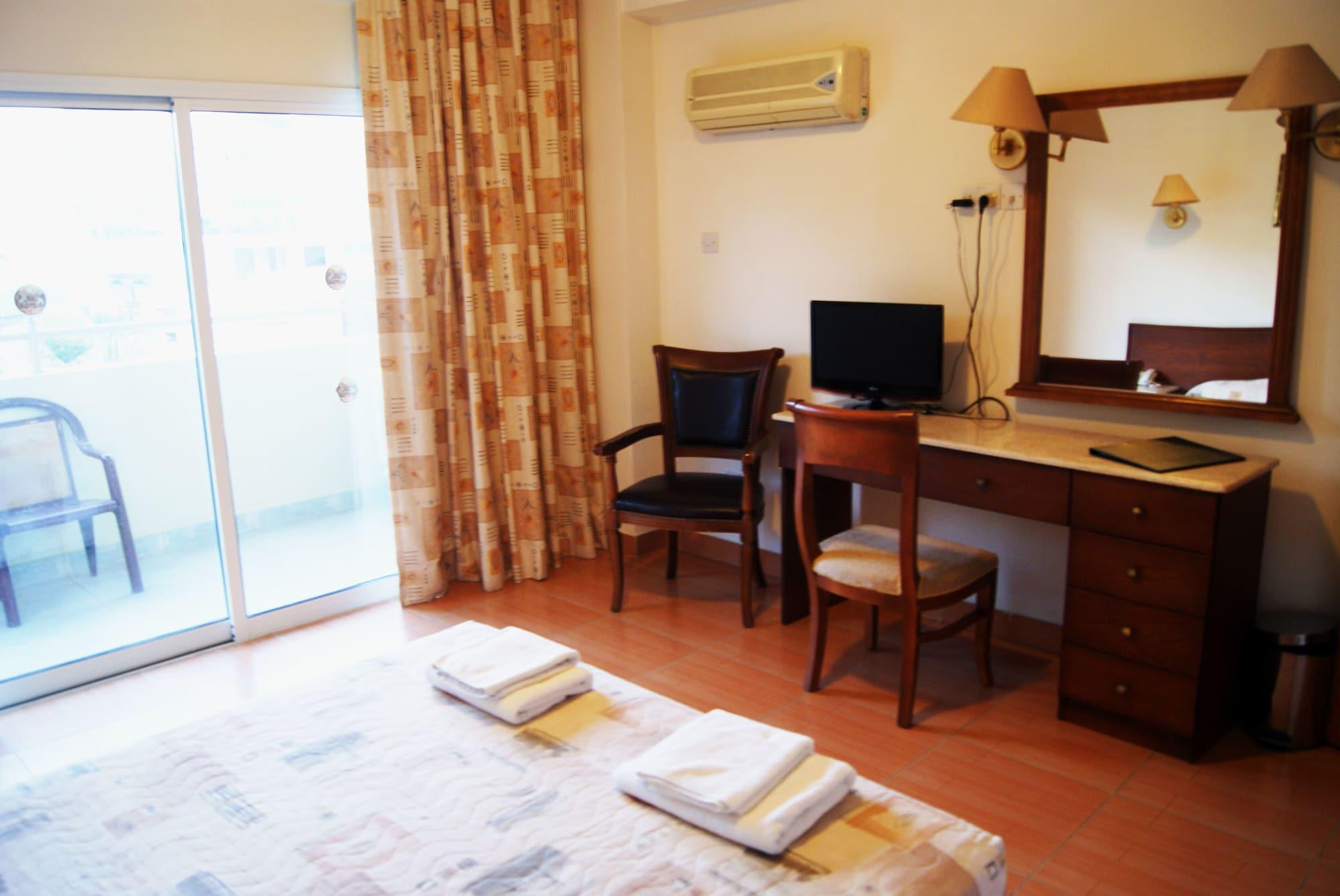 M. Moniatis Hotel Lemesós Eksteriør bilde