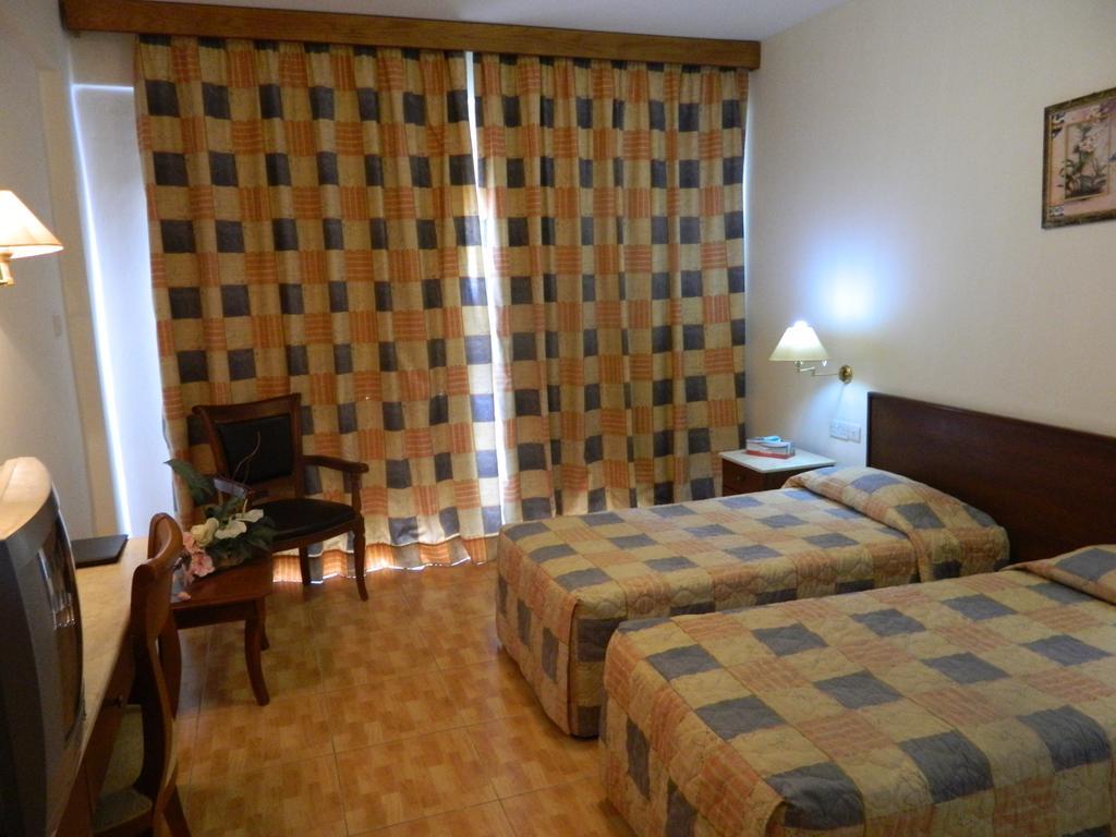 M. Moniatis Hotel Lemesós Eksteriør bilde