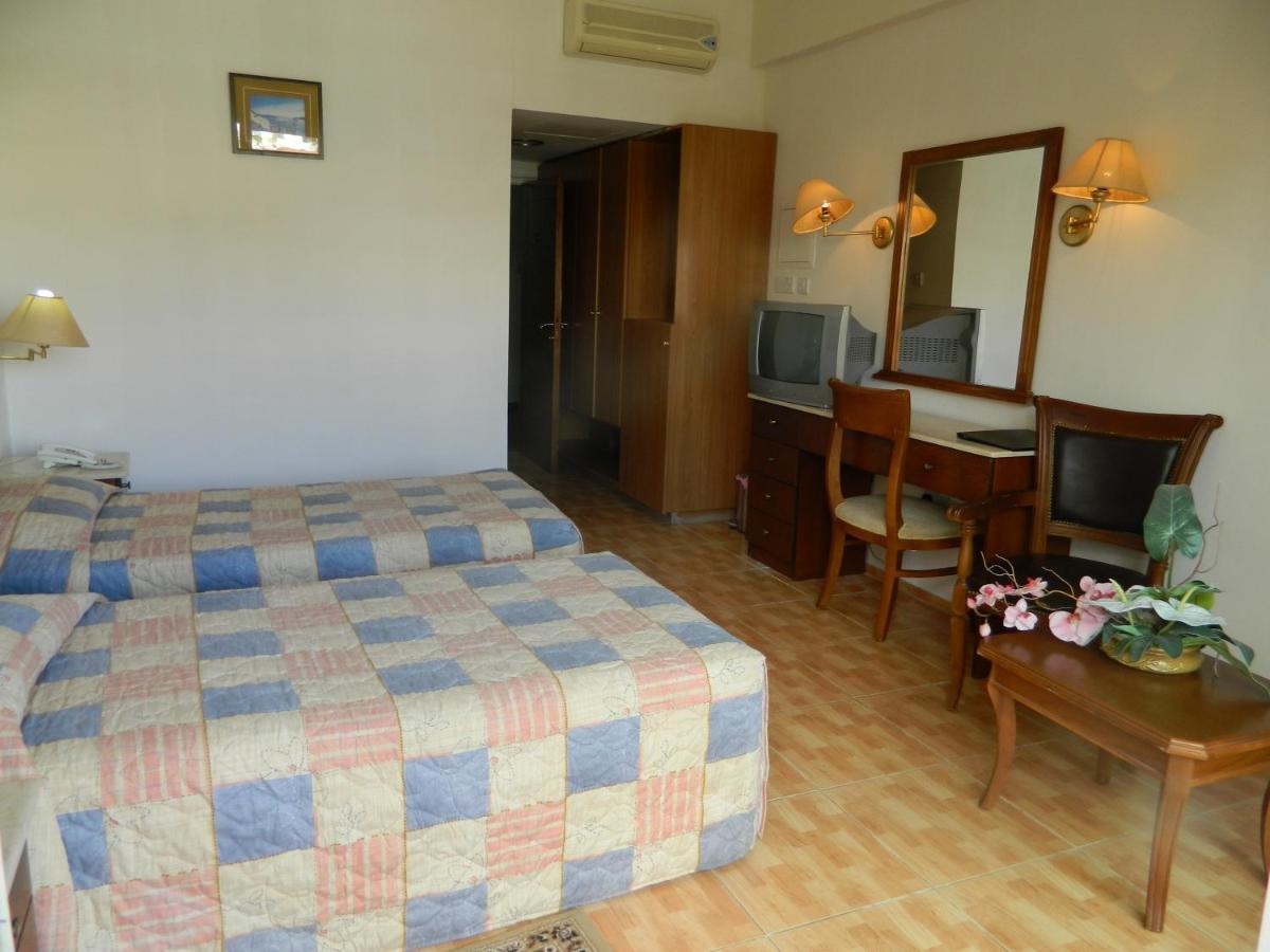 M. Moniatis Hotel Lemesós Eksteriør bilde